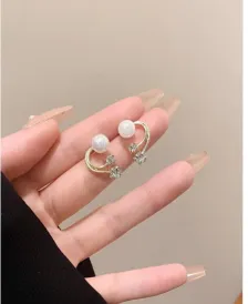 Elegant Pearl Crystal Stud Earrings